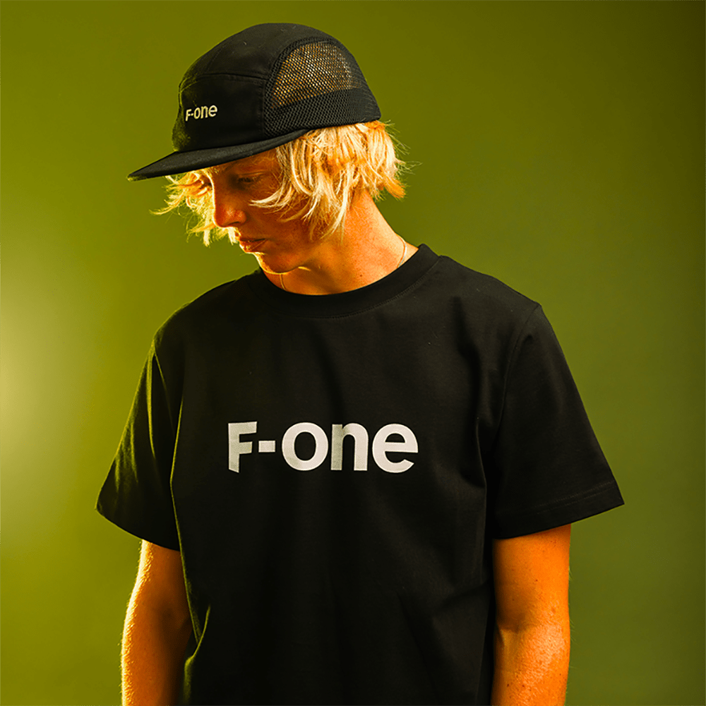 5-panels-mesh-caps-6-1920x960