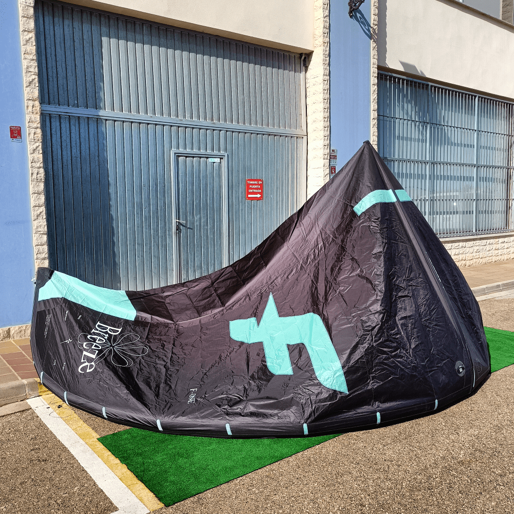 BREEZE 15M ONIX_2024_04